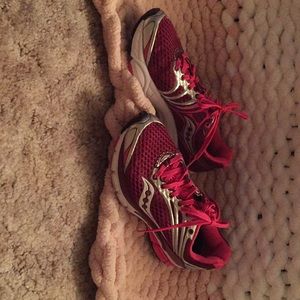 Size8 running shoes